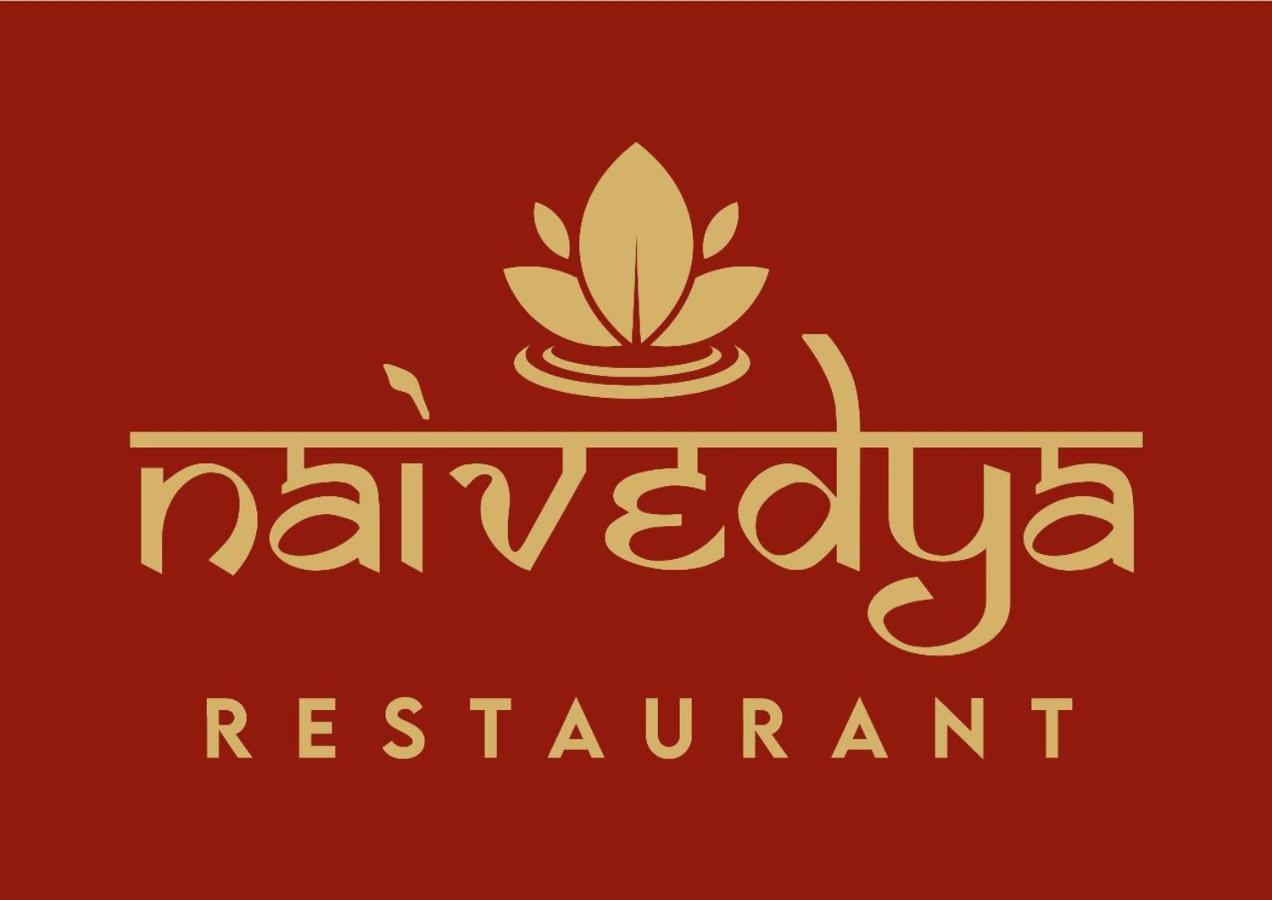Hotel Madhuban Silvassa Ngoại thất bức ảnh