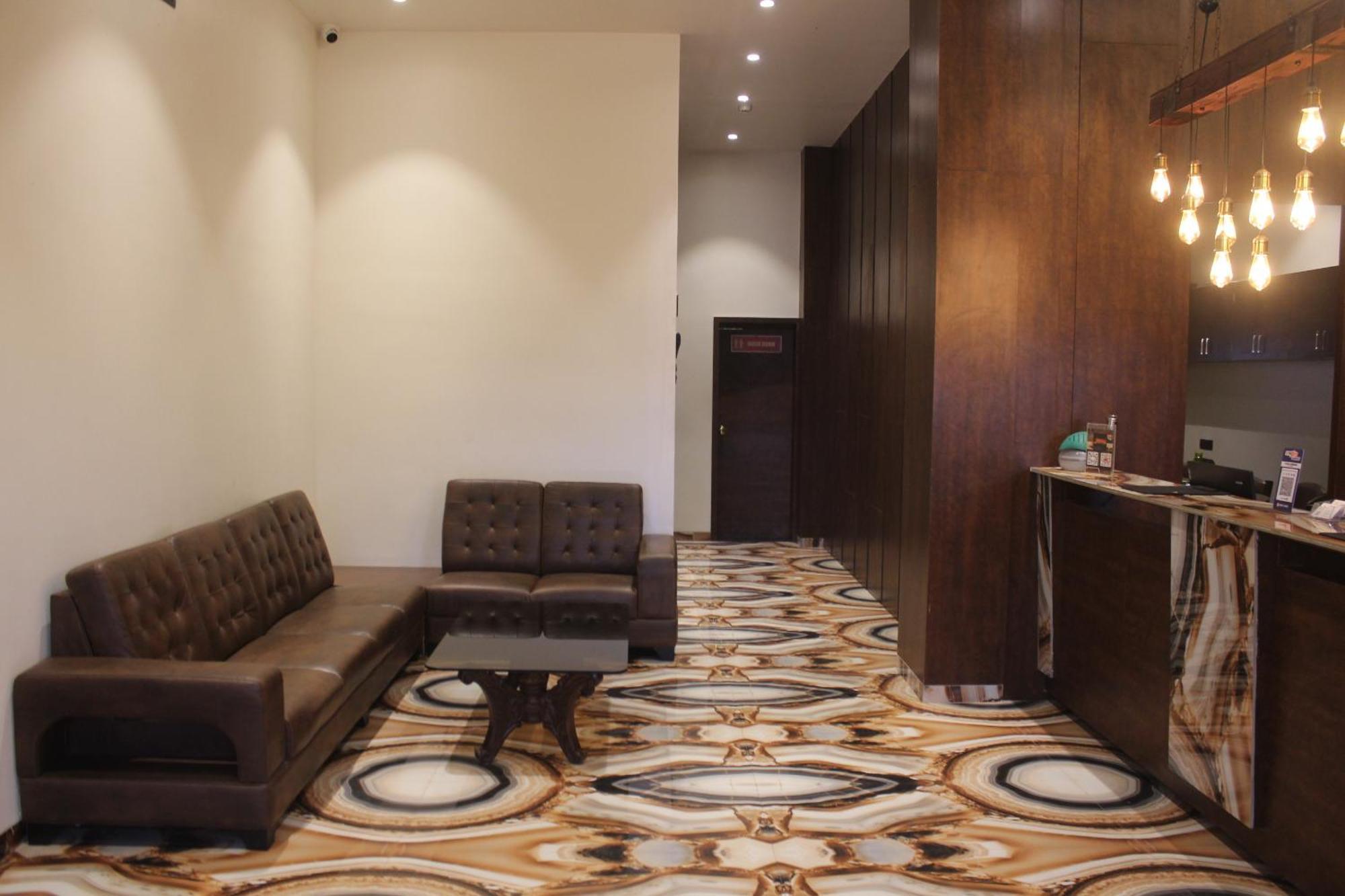 Hotel Madhuban Silvassa Ngoại thất bức ảnh